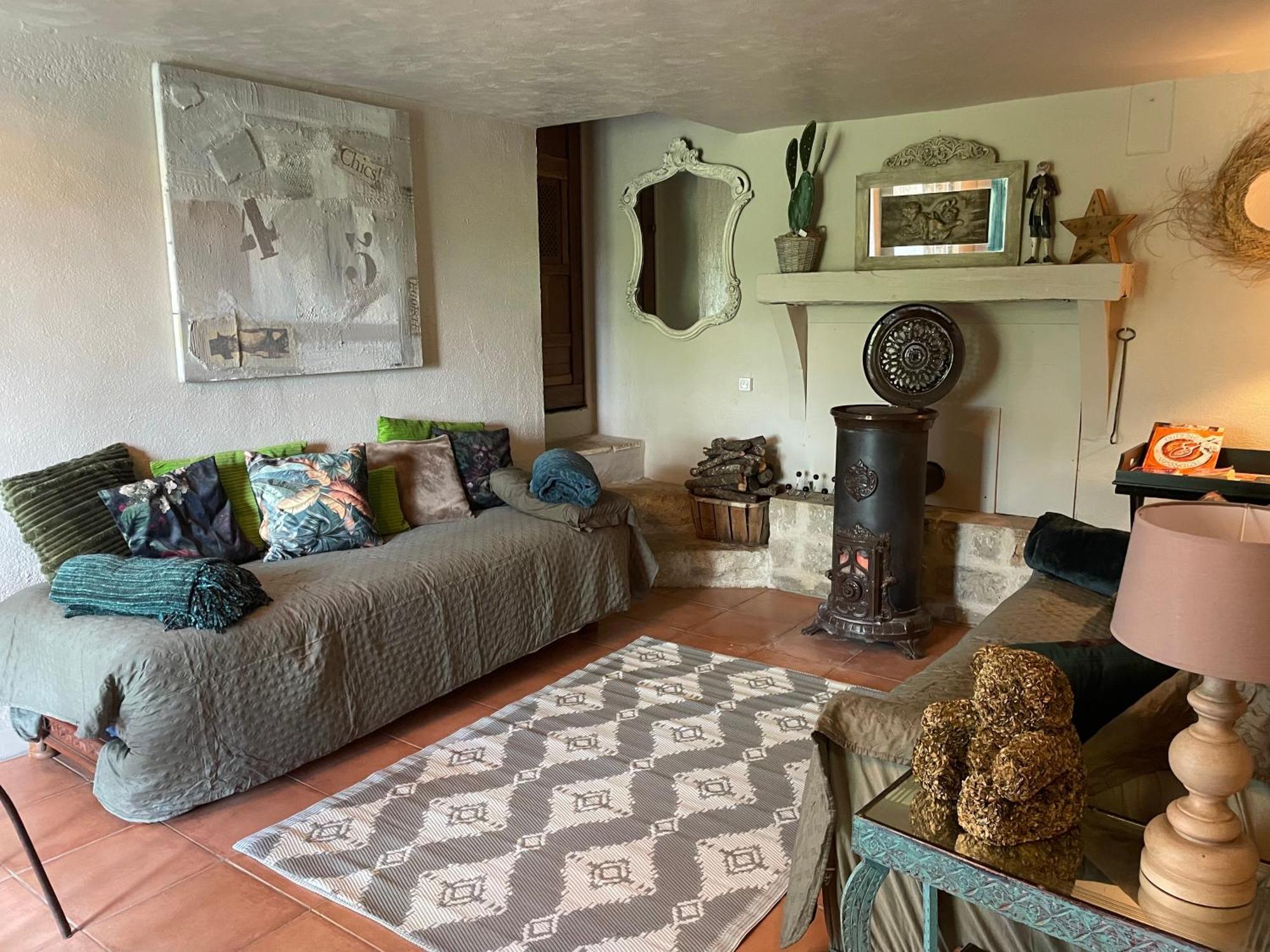 Chambre Familiale Avec Terrasse Aux Portes Du Verdon Lägenhet Trigance Exteriör bild